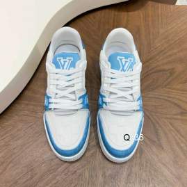 Picture of Louis Vuitton Shoes _SKULVsz39-45AH040313107